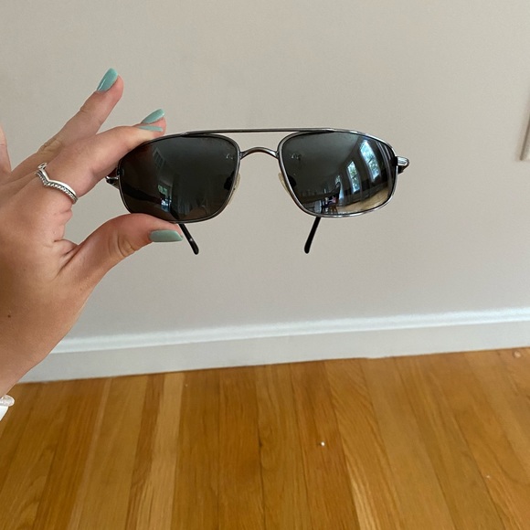 Maui Jim Sunglasses - Picture 3 of 7